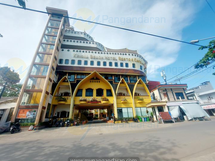   Tampilan Depan Krisna Beach Hotel Pangandaran