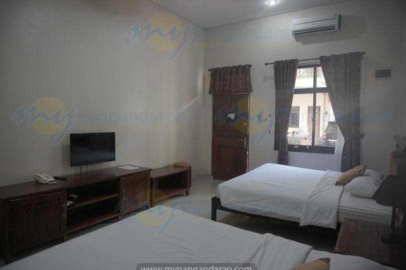    Tampilan Deluxe Room Krisna Beach Hotel Pangandaran